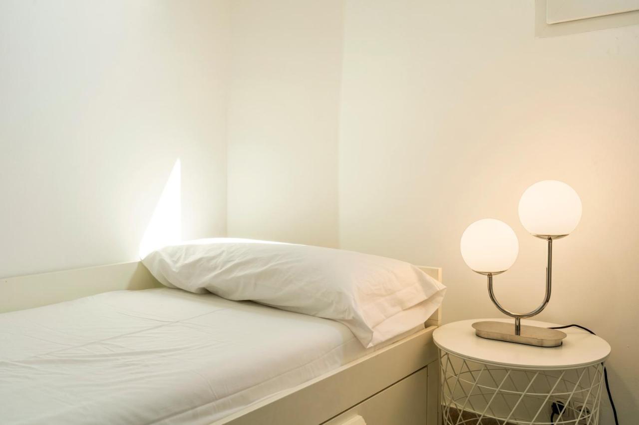 Apartamento Cerca De La Playa Barcelona Exterior foto